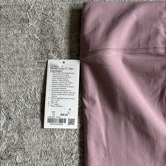 Lululemon reveal crop 21 “Zen Expression, size 12 dusty rose colored. - Picture 7 of 8